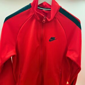Nike Red Track Jacket Men’s Small Black Stripe Shoulder Full Zip Athletic Fit